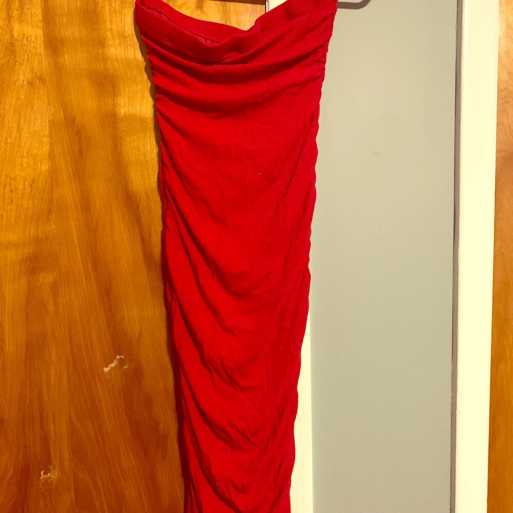 Strapless red midi dress